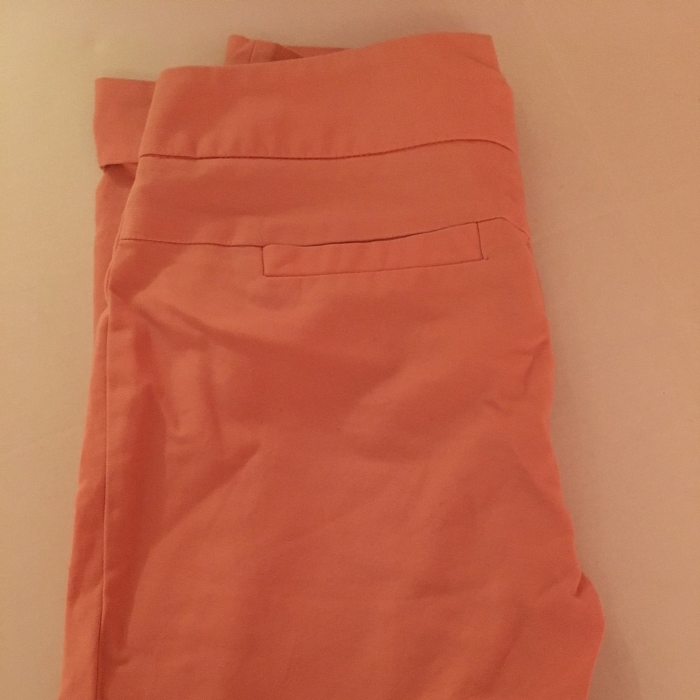 Peach/Coral Kenar Capris
